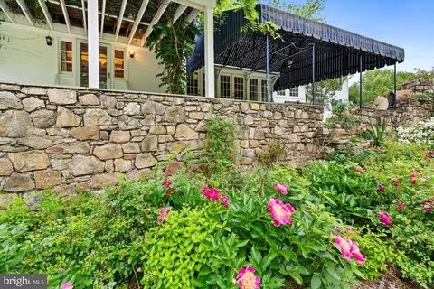 501 Richmond Rd, Castleton, VA 22716 photo 9