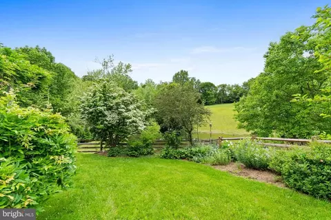 501 Richmond Rd, Castleton, VA 22716 photo 10