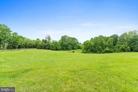 501 Richmond Rd, Castleton, VA 22716 photo 11