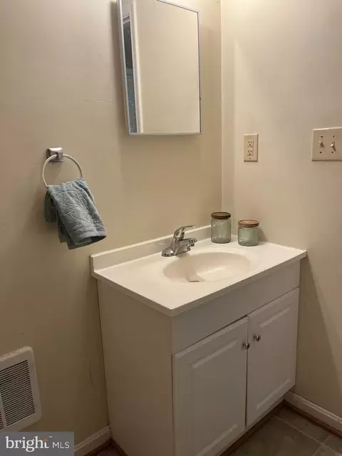 455 Richmond Rd, Castleton, VA 22716 photo 27