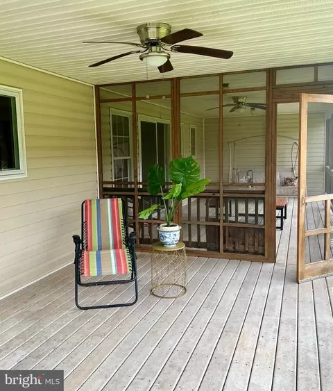 455 Richmond Rd, Castleton, VA 22716 photo 8