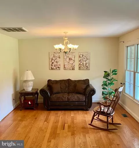 455 Richmond Rd, Castleton, VA 22716 photo 21
