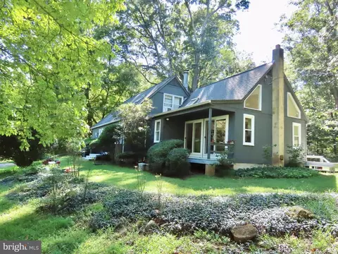 55 Mill Hill Rd, Huntly, VA 22640