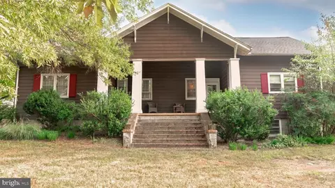 19 Red Oak Mountain Rd, Woodville, VA 22749