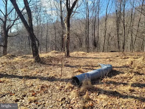 Wolf Mountain Ln, Washington, VA photo 8