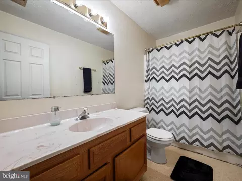 161 Apache Trl, Chester Gap, VA 22623 photo 19
