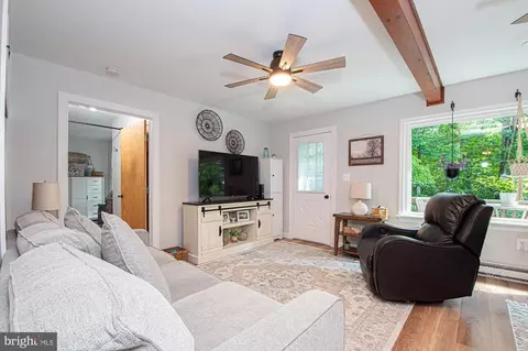 61 Mount Marshall Rd, Washington, VA 22747 photo 18