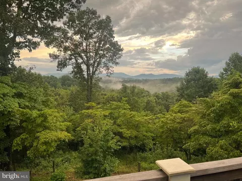 210 Grand View Rd, Washington, VA 22747 photo 59