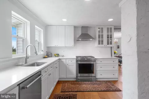 509 Castleton Ford Rd, Castleton, VA 22716 photo 32
