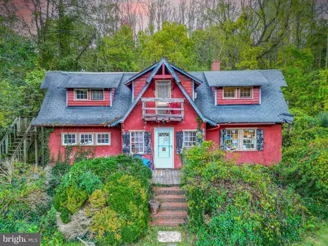 11727 Lee Hwy, Sperryville, VA 22740
