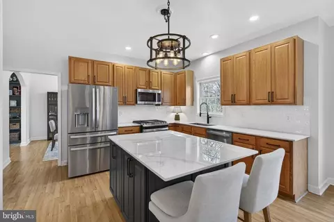 23 Richmond Rd, Castleton, VA 22716 photo 6