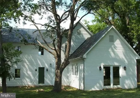 349 Piedmont Ave, Washington, VA 22747
