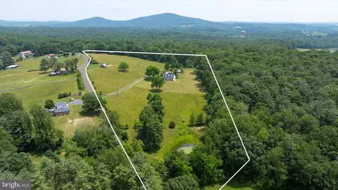 Other - 274 Aaron Mountain Rd, Castleton, VA 22716 photo 1 of 27
