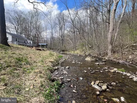 326 Keyser Run Rd, Washington, VA 22747