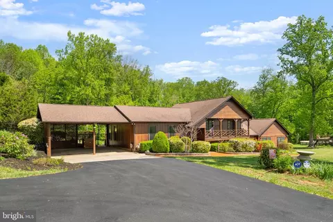 14945 Lee Hwy, Amissville, VA 20106
