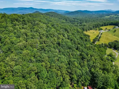 Comptons Rd, Castleton, VA 22716 photo 8