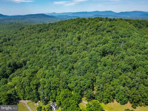 Comptons Rd, Castleton, VA 22716 photo 2