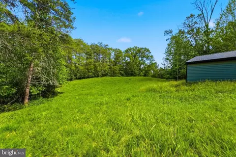 Castle Rock Ln, Castleton, VA 22716 photo 7