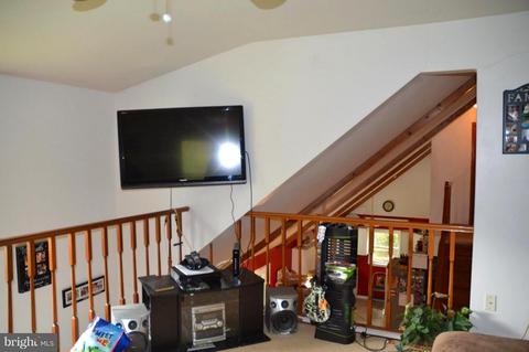 8802 Berkeley Farms Ln, Partlow, VA 22534 photo 8