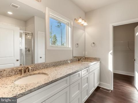 8902 Avon Dr, Partlow, VA 22534 photo 18