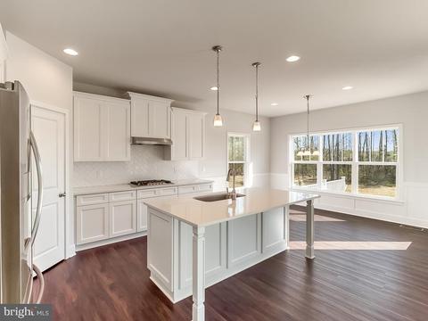 8902 Avon Dr, Partlow, VA 22534 photo 3
