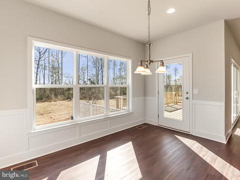 8902 Avon Dr, Partlow, VA 22534 photo 11