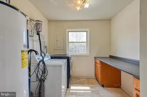 8925 Jor Syd Ln, Partlow, VA 22534 photo 29