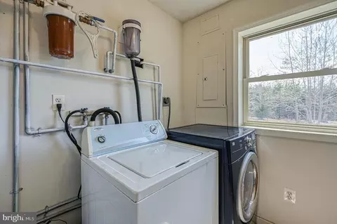 8925 Jor Syd Ln, Partlow, VA 22534 photo 30