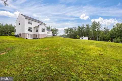 8908 Avon Dr, Partlow, VA 22534 photo 35