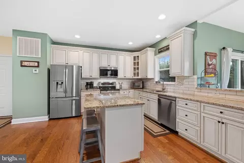 8908 Avon Dr, Partlow, VA 22534 photo 13
