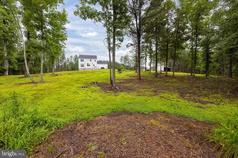 8908 Avon Dr, Partlow, VA 22534 photo 37