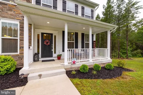 8908 Avon Dr, Partlow, VA 22534 photo 2