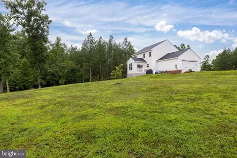 8908 Avon Dr, Partlow, VA 22534 photo 36