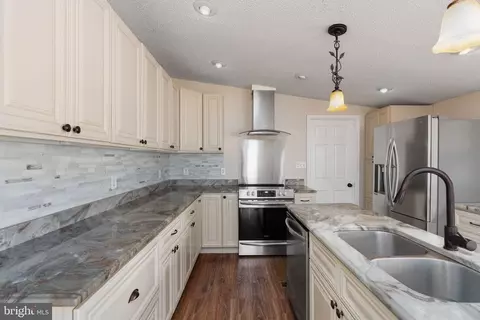 6008 Glebe Run Rd, Partlow, VA 22534 photo 5