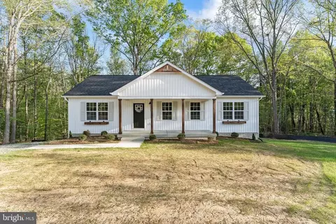 5613 Bazzanella Dr, Mineral, VA 23117