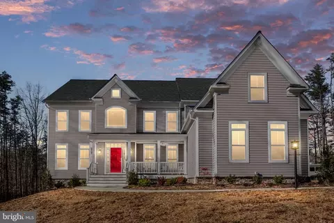 5907 Copper Mill Dr, Fredericksburg, VA 22407