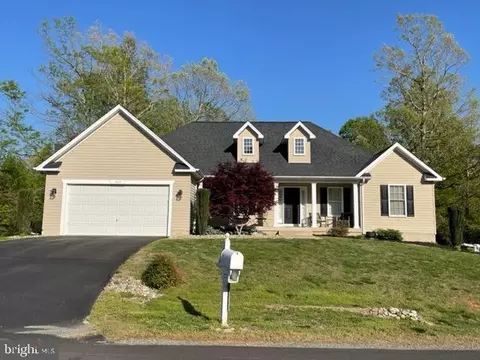 5505 Oak Ct, Mineral, VA 23117
