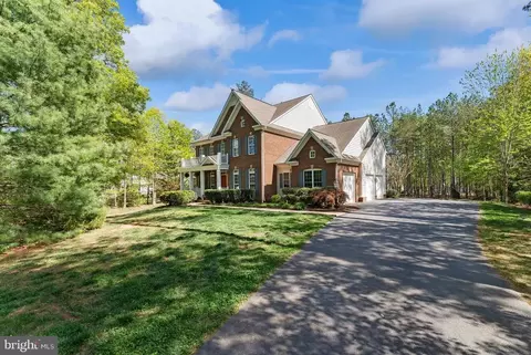 11302 Chivalry Chase Ln, Spotsylvania, VA 22551