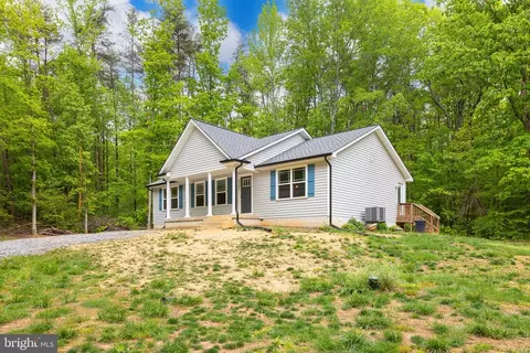 2707 Mt Olive Rd, Beaverdam, VA 23015