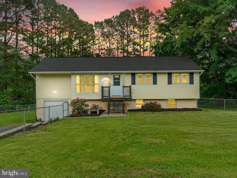 9610 Rapidan Dr, Fredericksburg, VA 22407