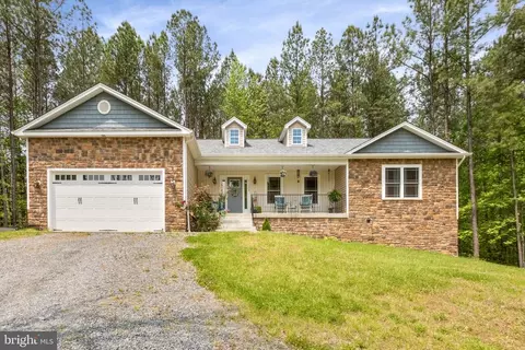 11526 Light Ln, Spotsylvania, VA 22551