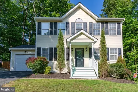 9603 N Royal Crest Ct N, Fredericksburg, VA 22408