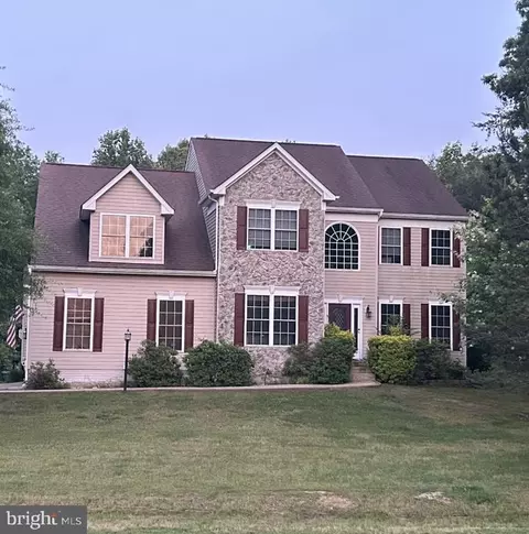 10003 Betsy St, Fredericksburg, VA 22408