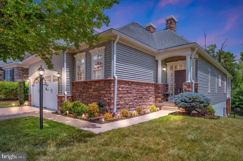 12421 Regiment Ln, Fredericksburg, VA 22407