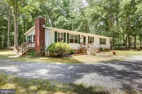 6008 Noranda Dr, Mineral, VA 23117