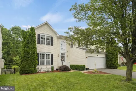 6909 Yeoman Ct, Fredericksburg, VA 22407