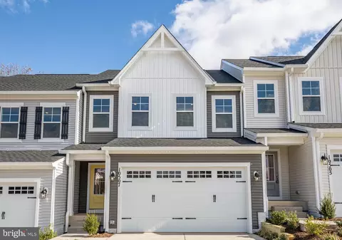 10515 Afton Grove Ct, Fredericksburg, VA 22408