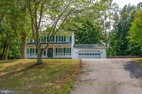9902 Shadowridge Ct, Fredericksburg, VA 22407