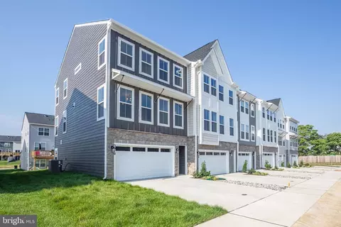 3910 Applegate Ct, Fredericksburg, VA 22408