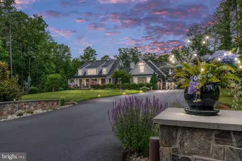 11517 Fawn Lake Pkwy, Spotsylvania, VA 22551